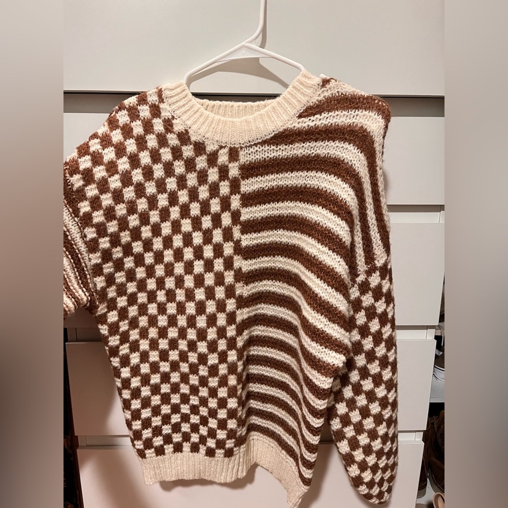 NWOT never worn Blu Pepper striped & checkered sweater